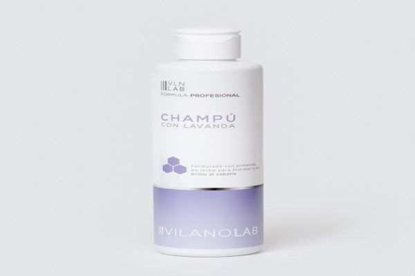 Imagen del champú Vilanolabs de lavanda con pH neutro, el cual ayuda a hidratar y dar brillo al cabello reseco