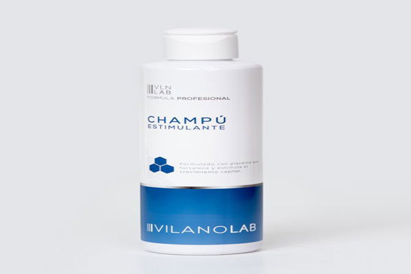 Nueva presentación del champú estimulante de Vilanolabs para combatir los síntomas del efluvio telógeno 
