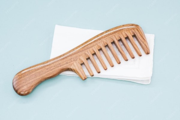  peine de madera de diente anchos para desenredar los nudos del cabello