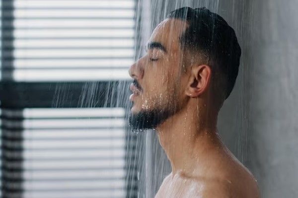Formas de nutrir el pelo con frizz y sequedad