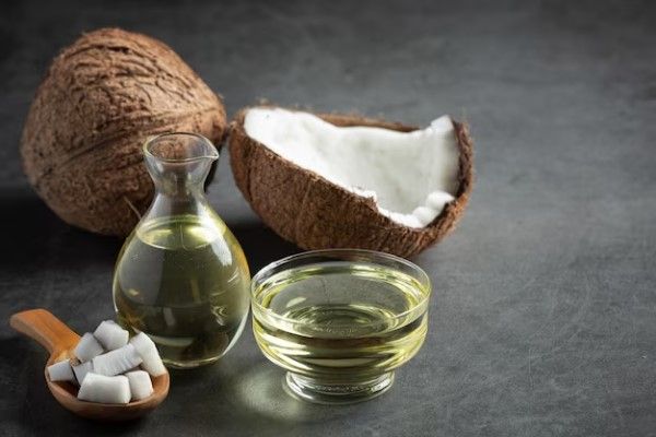 aceite de coco para que la melena no caiga